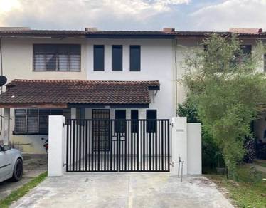 2-storey Terraced House For Sale in Perling,JHR