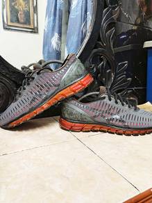 Asics gel 9uk 28cm like new