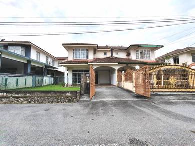 Semi-Detached House For Sale in Senawang,NSN