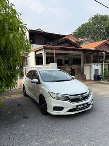 Honda City GM6 E in Rawang, SGR