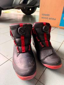 Kasut Riding