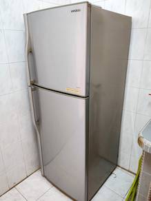Toshiba 2-Door Inverter Refrigerator GR-R35MD