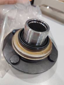 mitsubishi triton transfer case flange