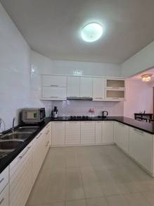 Condominium For Sale in Marina Tower (Ratu Mutiara)