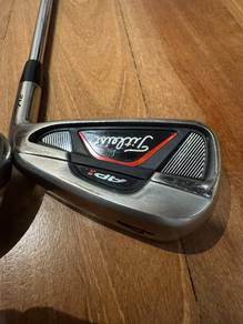 Titleist AP1 712 Golf Iron Clubs
