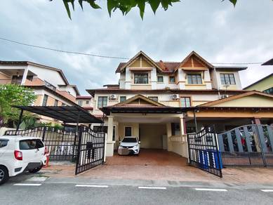 Semi-Detached House For Sale in Shah Alam,SGR