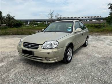 2004 Hyundai Accent L