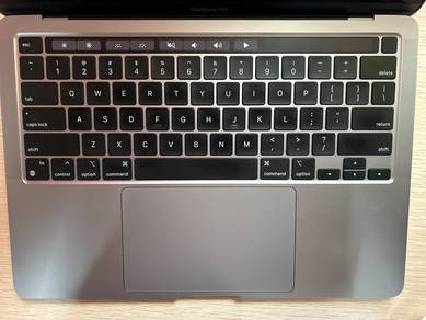 MacBook Pro 13” M1 (2020) – 8GB RAM / 256GB SSD