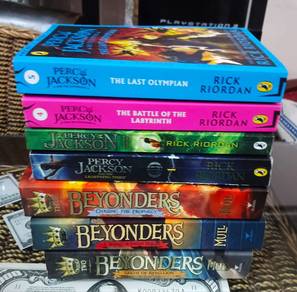 7x Preloved Fantasy Storybooks Clearance