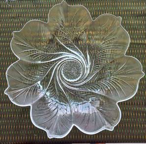 crystal serving bowl