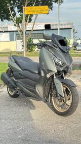 Yamaha XMAX