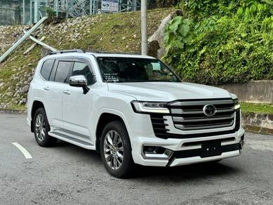 2022 Toyota Land Cruiser ZX