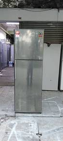 Jenama sharp 2door fridge refrigerator 315L