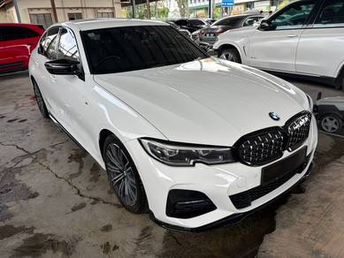 BMW 330i 30i M SPORT in Johor Bahru, JHR