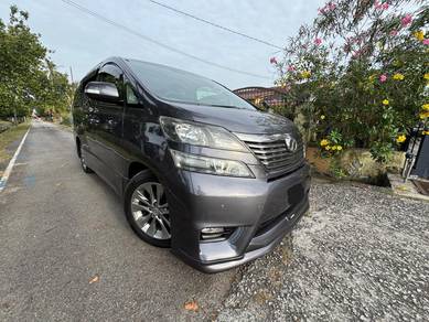 2012 Toyota Vellfire Z
