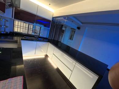 Condominium For Sale in Serina Bay