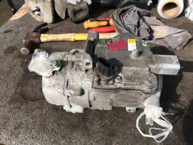 No 25-7-5 Lexus CT200h Zwa10 Aircond Compressor