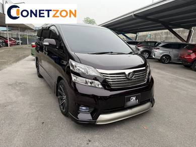 Toyota Vellfire V in Kuching, SWK