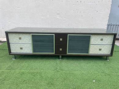 YA64A Almari TV Kabinet 7' Glass Top TV Cabinet