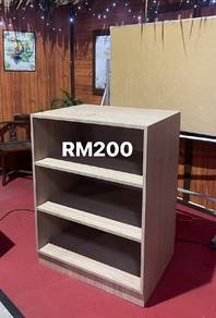 Rak Untuk Dilelong