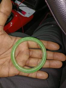gelang batu jed 