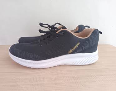 Light Weight Casual Shoes