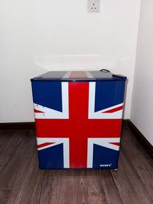 Husky Union Jack Mini Fridge 🇬🇧❄️