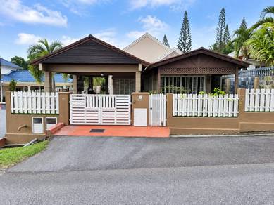 Bungalow House For Sale in Senawang,NSN