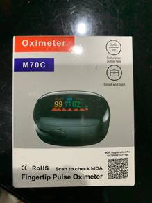 Fingertip pulse oximeter