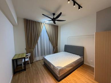 Service Residence For Rent in Emerald 9
