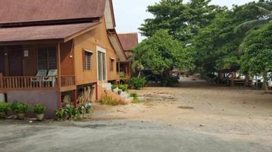 Chalet D Pantai Pengkalan Balak Masjid Tanah