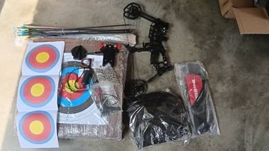 Full Set Compound Bow including Accessories
