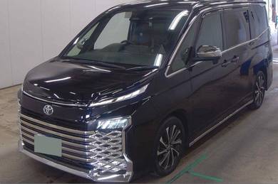 2022 Toyota Voxy S-Z