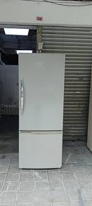 Panasonic 2pintu peti ais sejuk 395L