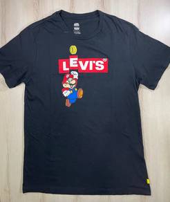 Levi’s X Super Mario Black Tee #DC Used