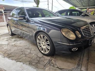 Mercedes Benz E200 200 K AVANTGARDE SPORTS (CBU) in Batu Pahat, JHR