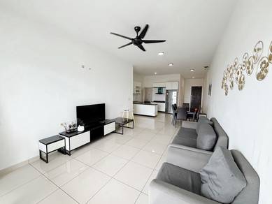 Service Residence For Rent in Pinnacle Tower
