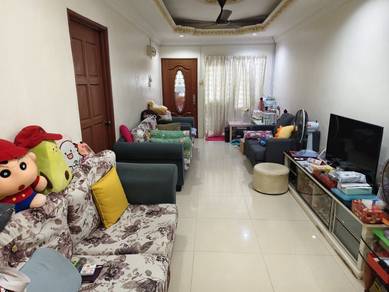 1.5-storey Terraced House For Sale in Sungai Buloh,SGR