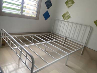 Katil Besi - Queen bed