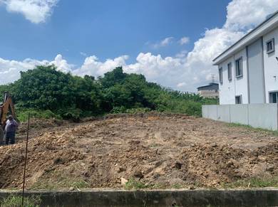Residential Land in Puchong, SGR