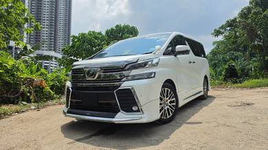 Toyota Vellfire ZG in Salak Selatan, KUL