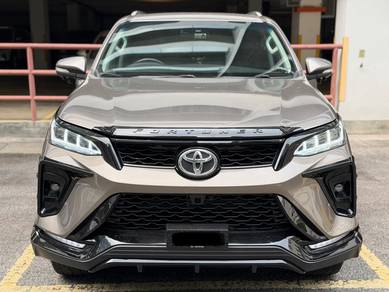 Toyota Fortuner SRZ in Desa Petaling, KUL