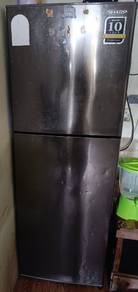 peti sejuk jenama sharp 224liter