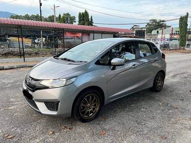 2015 Honda Jazz S