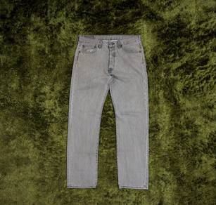 Levi’s 501 sz 32:).:).