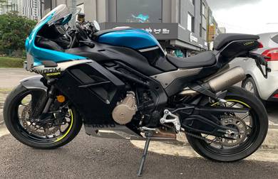 CFMOTO 500SR