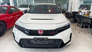 Honda Civic Type R TYPE R in Ampang Hilir, KUL