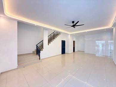 2-storey Terraced House For Sale in Horizon Hills,JHR