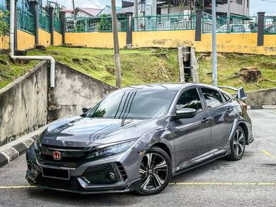 Honda Civic TC-PREMIUM in Desa Petaling, KUL