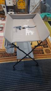 baby diaper change table 